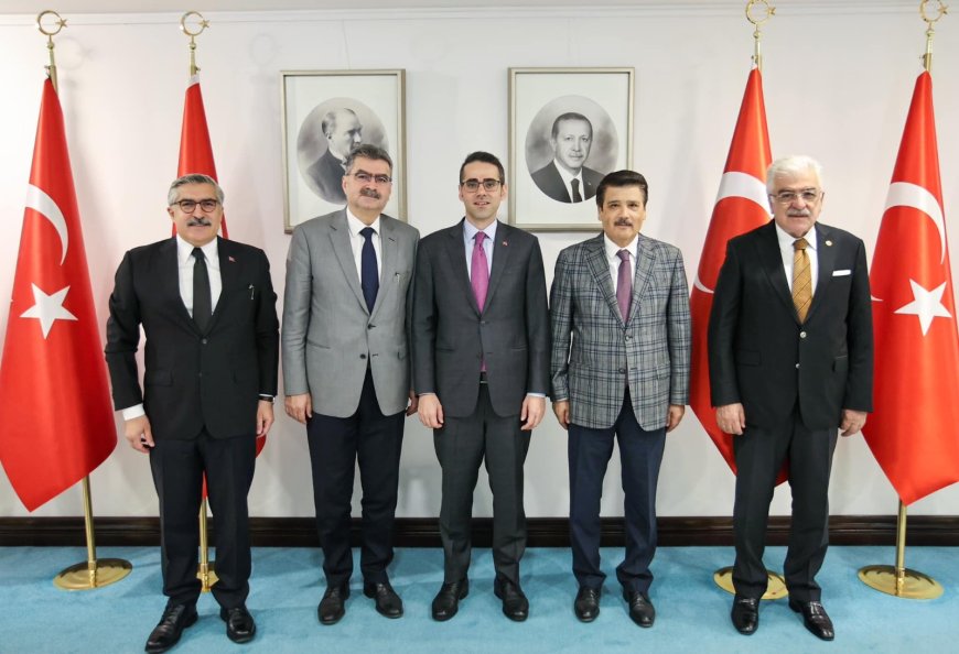 Yeni Lefkoşa Büyükelçisi Serim, TBMM-KKTC Dostluk Grubu ile görüştü!
