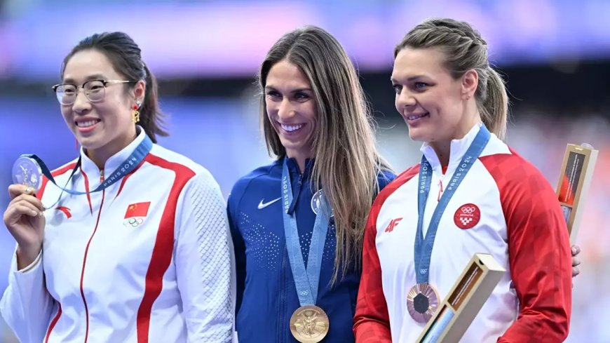 Oyunlarda 12. günün sonunda 27 altın, 35 gümüş ve 32 bronz madalya kazanan ABD, liderliğini sürdürdü