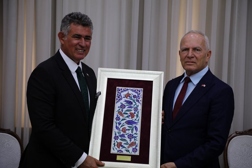 Büyükelçi Feyzioğlu, Meclis Başkanı Töre’ye veda ziyaretinde bulundu