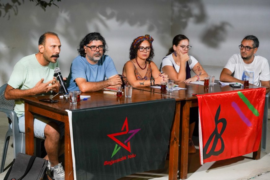 Bağımsızlık Yolu ve Baraka Kültür Merkezi “4 Boyutuyla Federasyon” başlıklı panel düzenledi