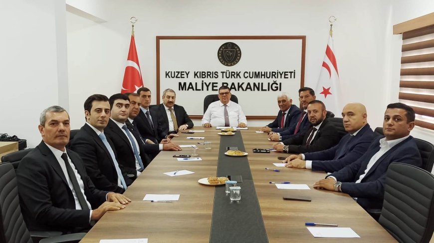 Berova, Azerbaycan Şehir Belediyeleri Birliği Başkanını kabul etti