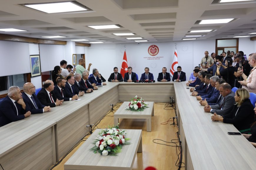 Başbakan Üstel: “Biz yolumuza devam edeceğiz. Zaman seçim değil halka hizmet zamanıdır”