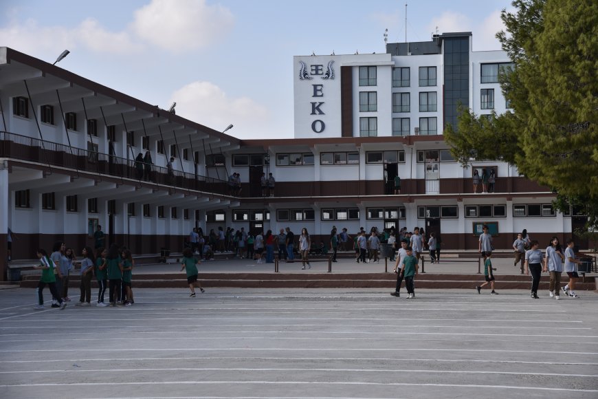 KTOEÖS Çanakkale Ortaokulu ve Namık Kemal Lisesi’ndeki eksiklere dikkat çekti: "Eğitim, siyasete heba edildi”