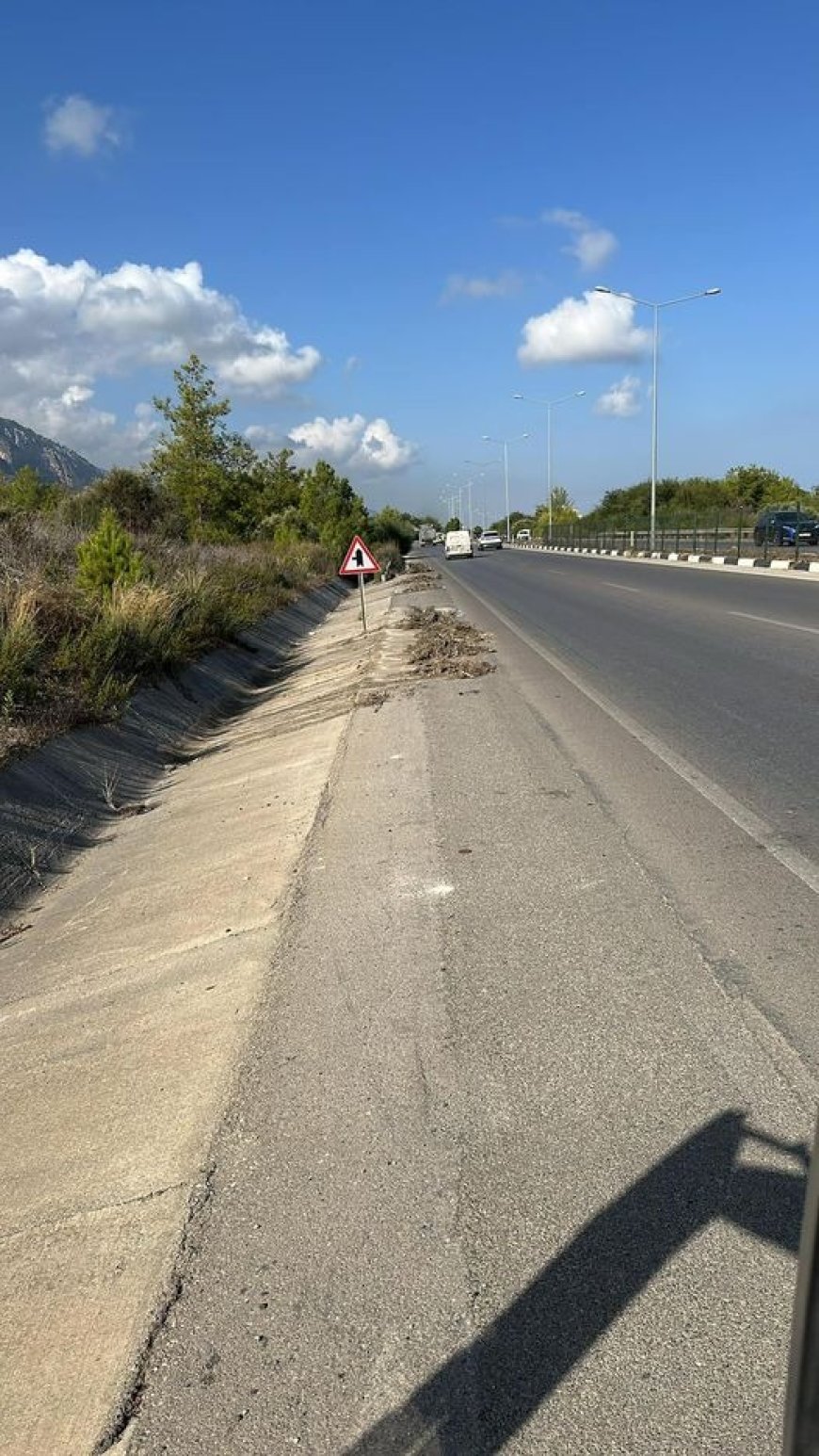 *Girne Belediye Başkanı Murat Şenkul: "Çevreyi Kirletenlere Karşı Birlikte Mücadele Edelim"*