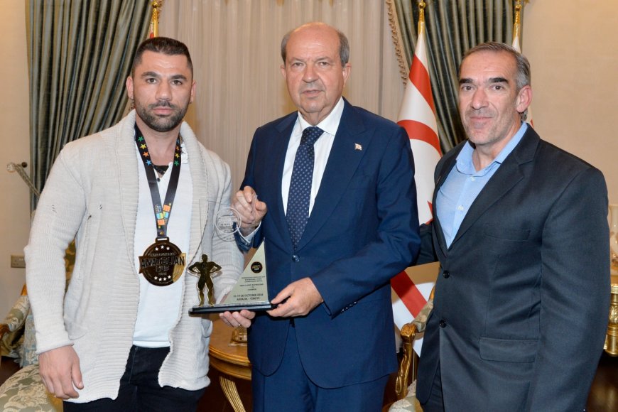 Cumhurbaşkanı Tatar, Halter ve Vücut Geliştirme Federasyonu sporcusunu kabul etti