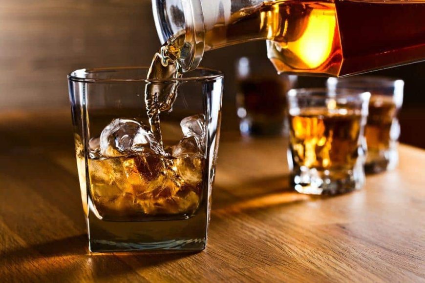 Lot numarası "LKWT 2991” olan Chivas Regal viski piyasadan geri çekiliyor