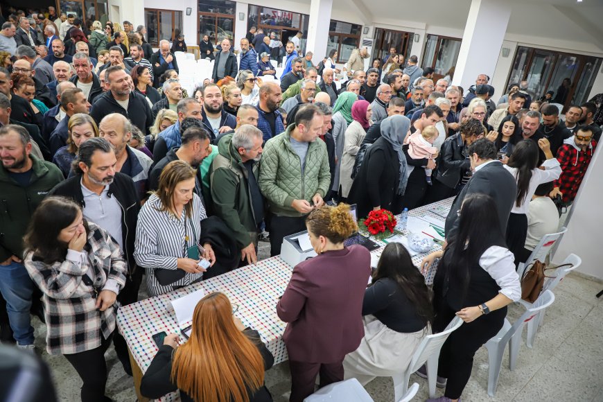 CTP İskele İlçesi 12. kongresi yapıldı: Hüseyin Öztörel yeniden seçildi