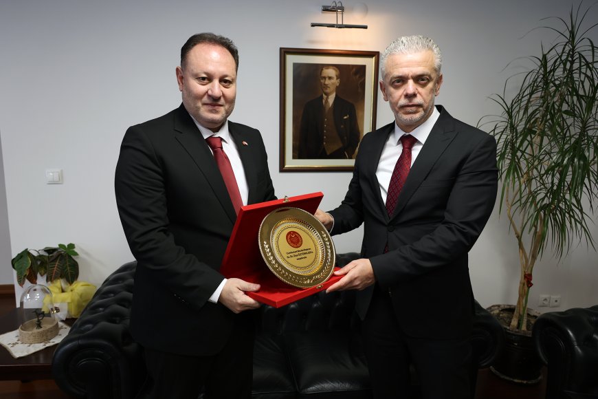 Meclis Başkanı Öztürkler KKTC Ankara Büyükelçiliği’ni ziyaret etti