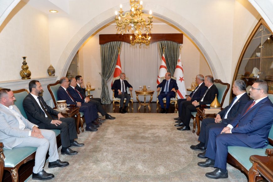 Cumhurbaşkanı Ersin Tatar, Hatay’dan gelen belediye başkanlarını kabul etti