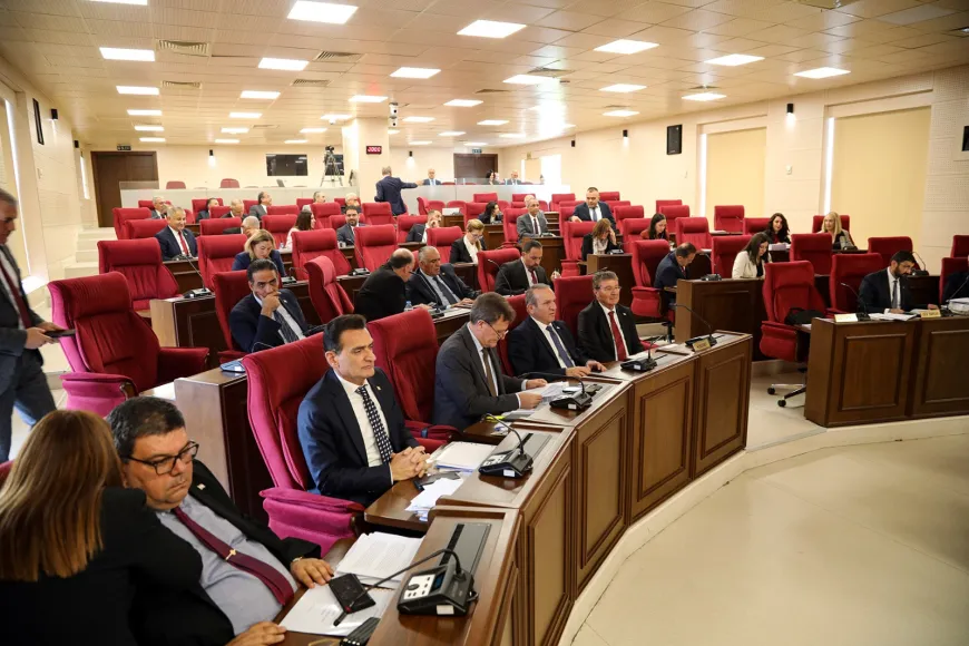 Ertuğruloğlu: "Adada huzur ve güveni sağlaman tek yolu eşit muamele"