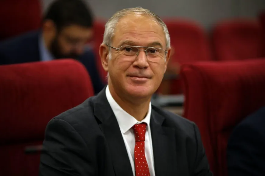 “CTP’ye göre UBP’nin pozisyonu gerçekçi değildir, bize göre ise onlarınki”