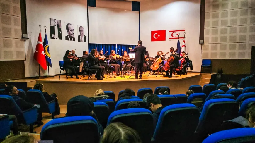 Lefkoşa Belediye Orkestrası eğitim konserleri devam ediyor