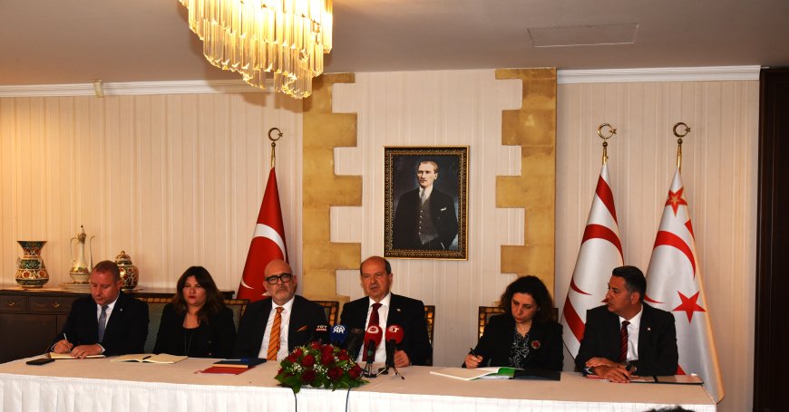 Cumhurbaşkanı Tatar basın toplantısı düzenledi...