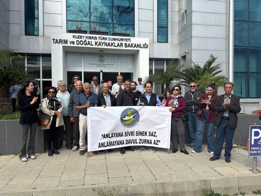 Çevre Platformu, Tarım ve Doğal Kaynaklar Bakanlığı önünde protesto eylemi gerçekleştirdi