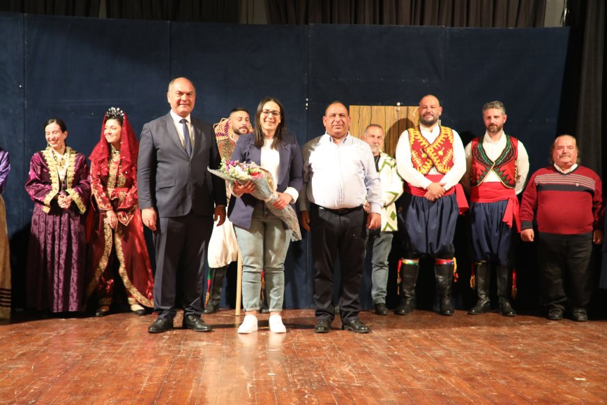 “Bizim Oğlan ve Komşunun Kızı” oyunu turnesini tamamladı