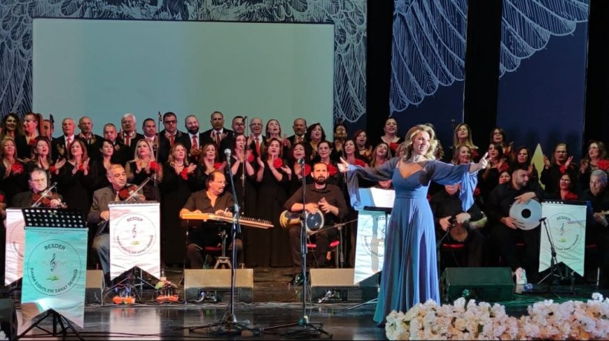 Bahar Esintileri Sanat Derneği Korosu Girne’de konser verdi