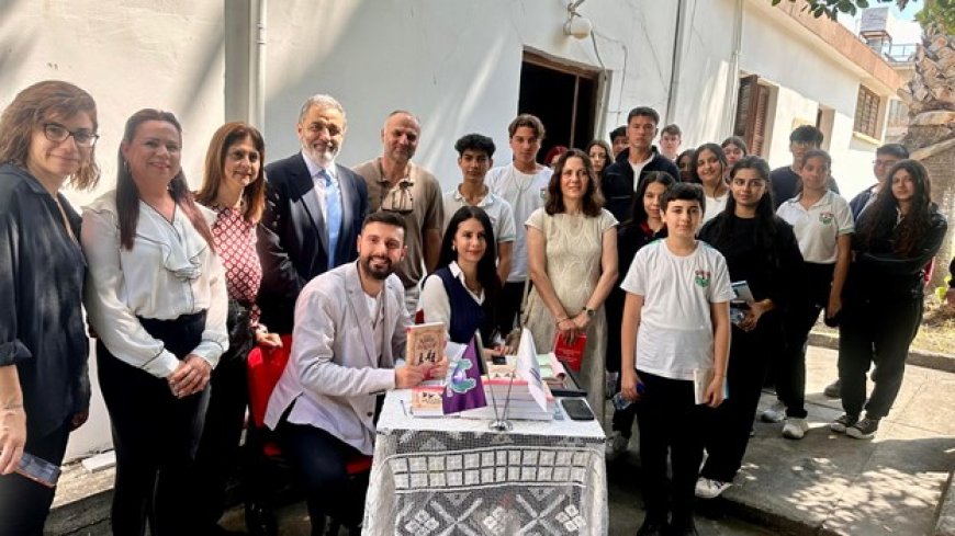 “Kıbrıs Öyküleri” Girne Halk Kütüphanesi’nde tanıtıldı