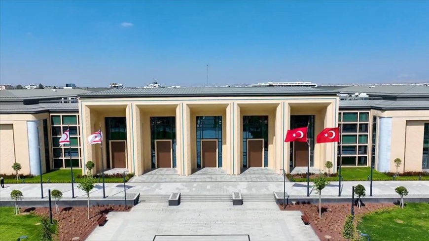 TC Çevre, Şehircilik ve İklim Değişikliği Bakanı Kurum'dan Cumhurbaşkanlığı Yerleşkesi açıklaması