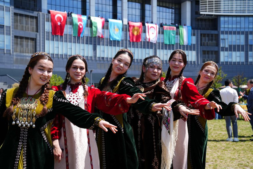 "Yıllardır yakılmayı bekleyen kardeşlik meşalesi artık yandı"
