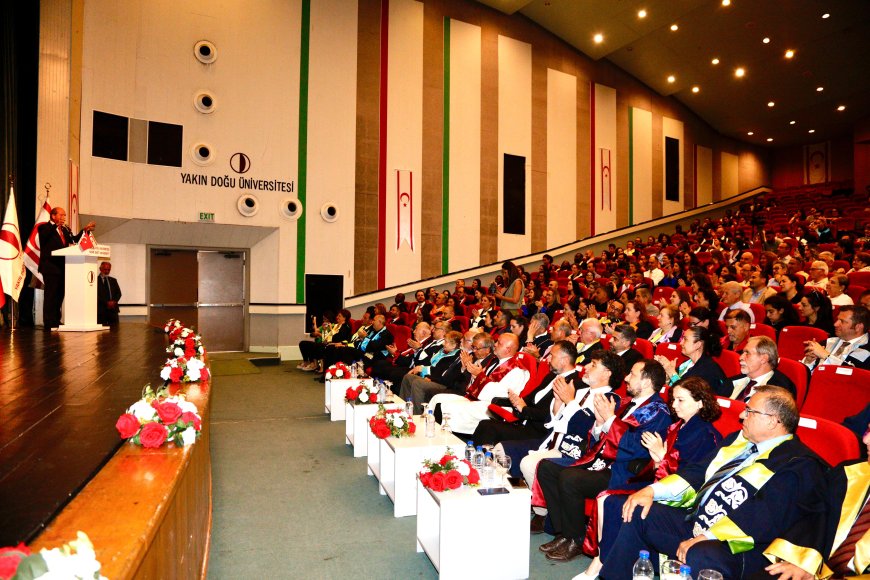Cumhurbaşkanı Tatar, YDÜ'de düzenlenen Akademik Yükseltme Töreni’ne katıldı