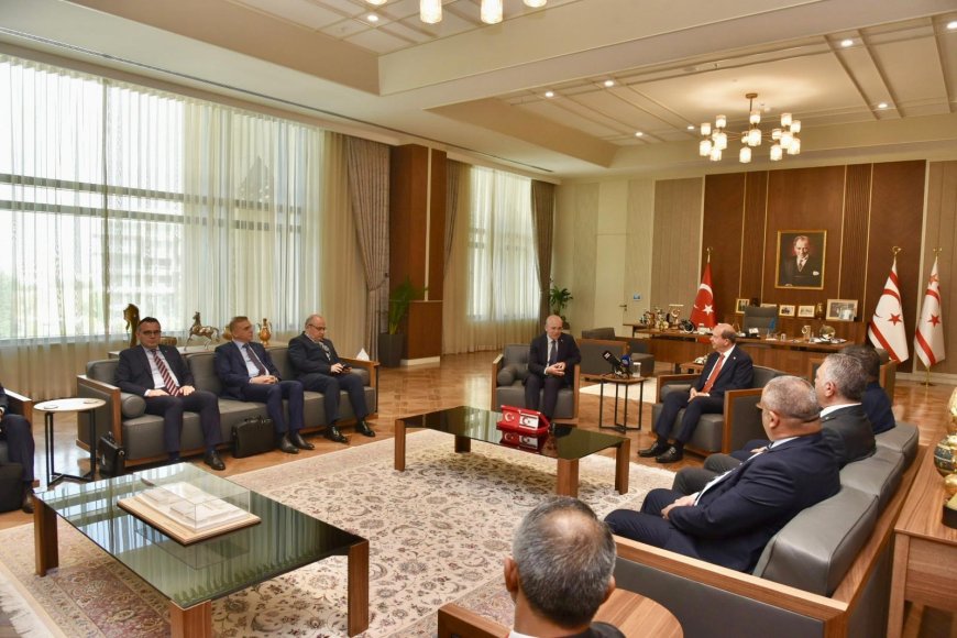 Cumhurbaşkanı Tatar, Mehmet Şimşek’i kabul etti