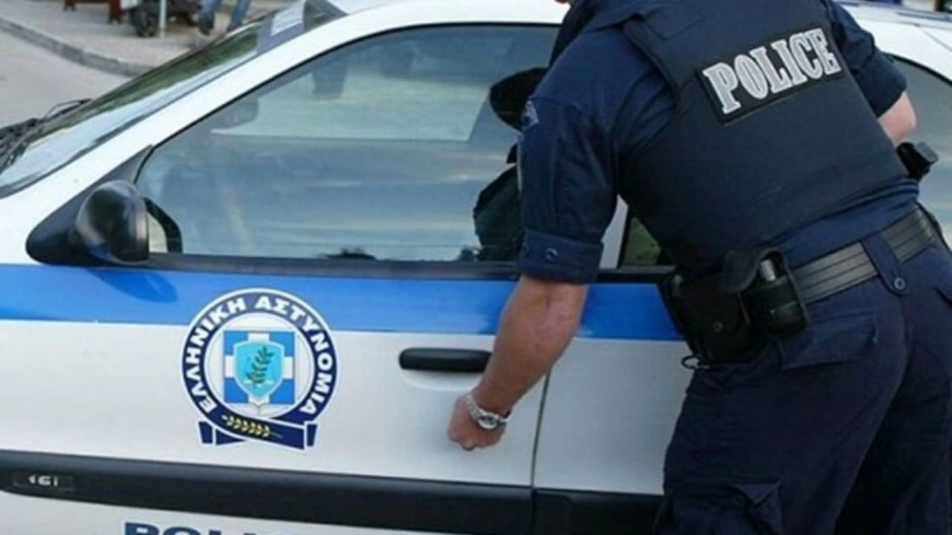 Güney Kıbrıs’a kaçak yollarla yabancı uyrukluları geçirdikleri iddia edilen 3 kişi tutuklandı