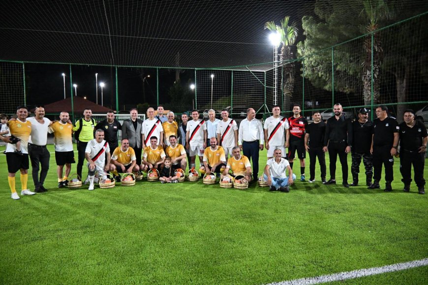 Meclis Futbol Takımı, Belediye Başkanları ile maç yaptı