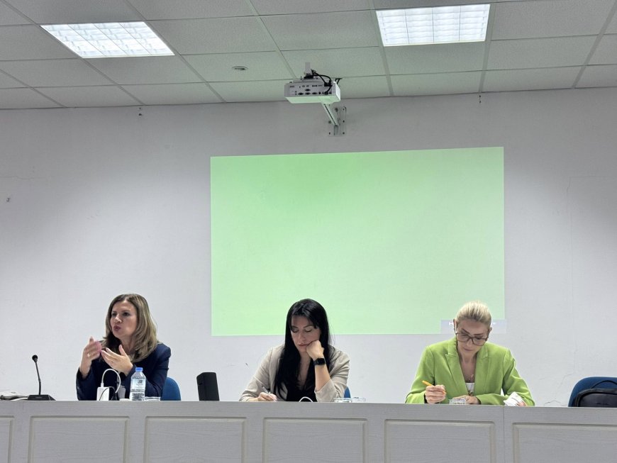 "Bir İnsan Hakkı Olarak Unutulma Hakkı" paneli düzenlendi